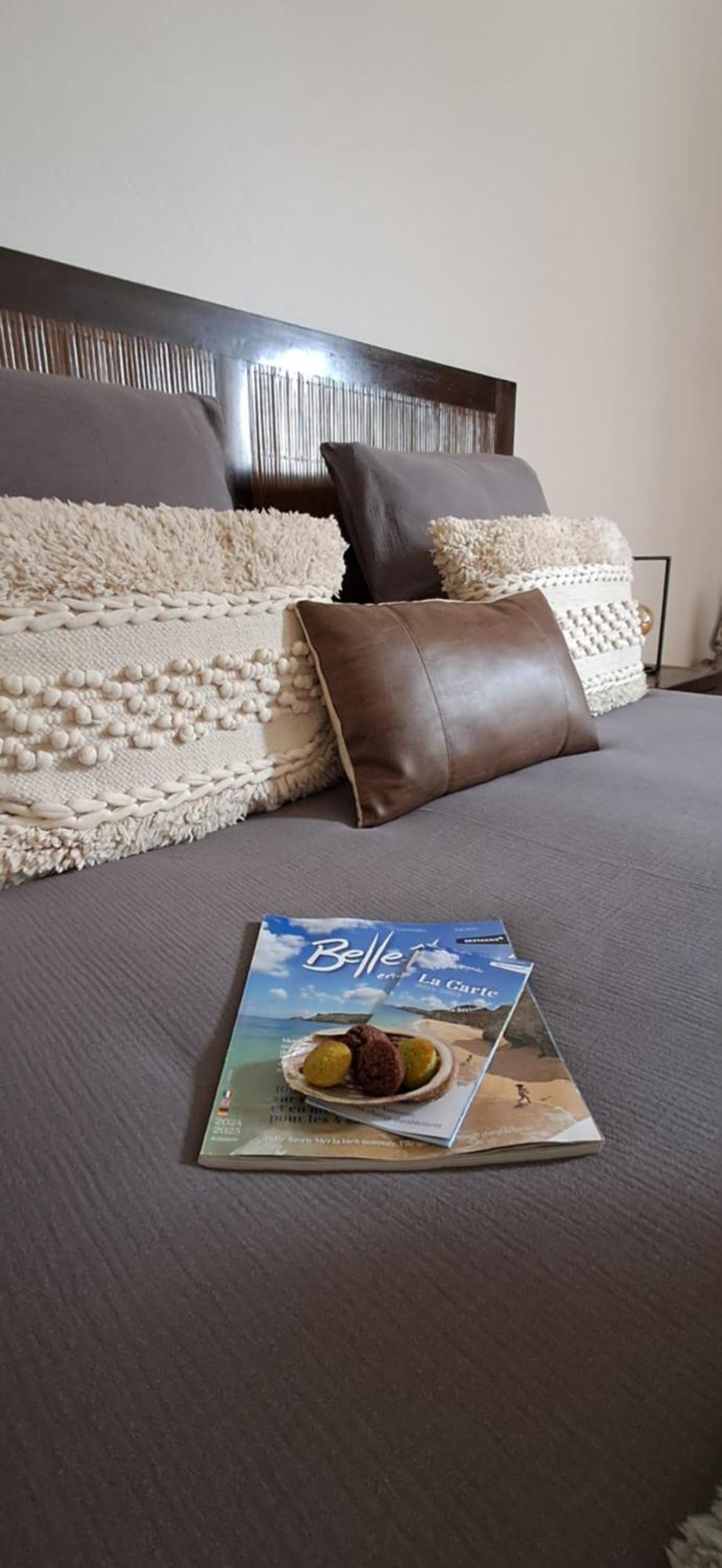 La Maison Des Poulains Sauzon Esterno foto